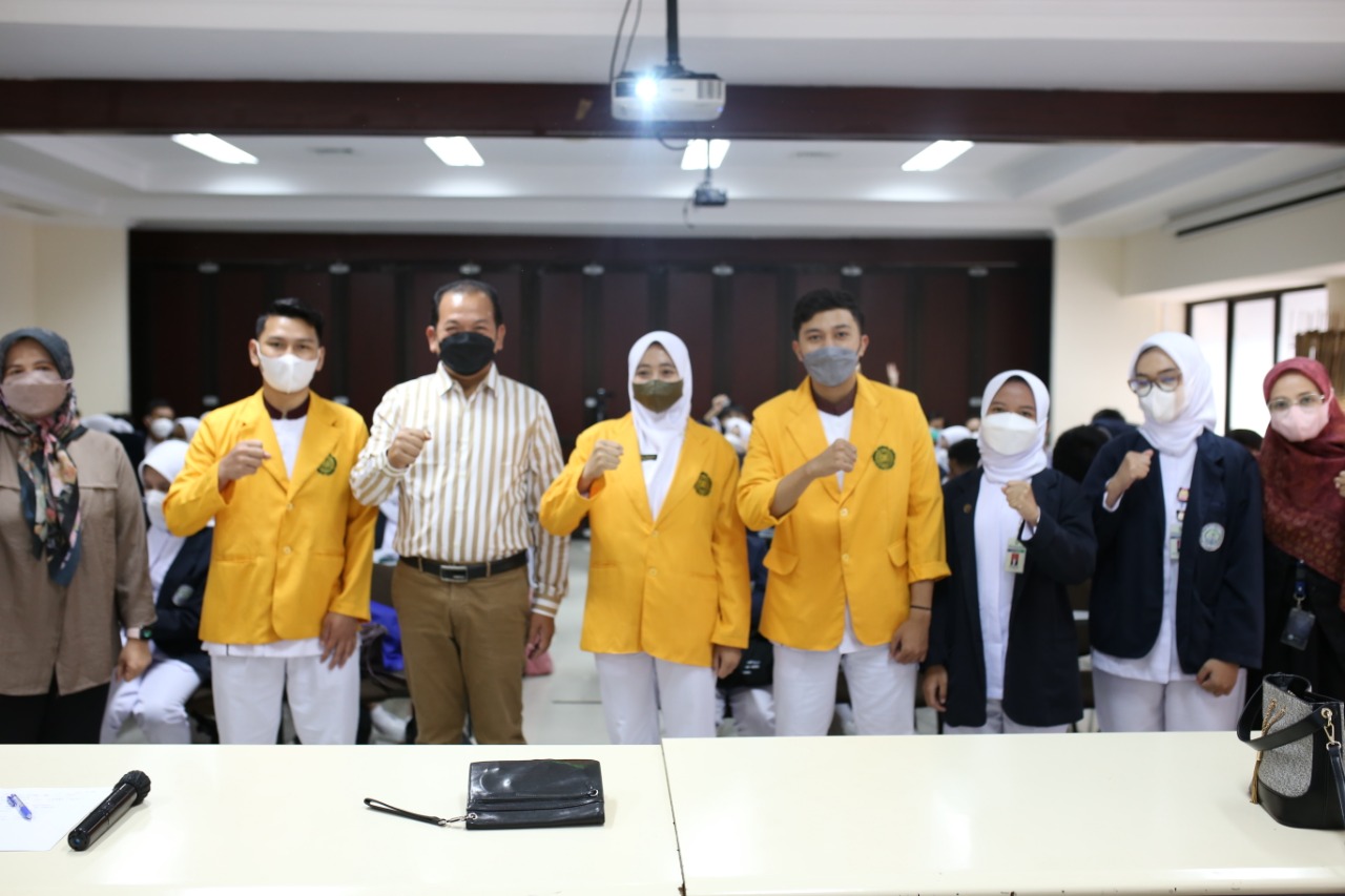 UMKU Terjunkan 75 hasiswa Diploma 3 Perawat Praktik di RS  dr. Hasan Sadikin Bandung